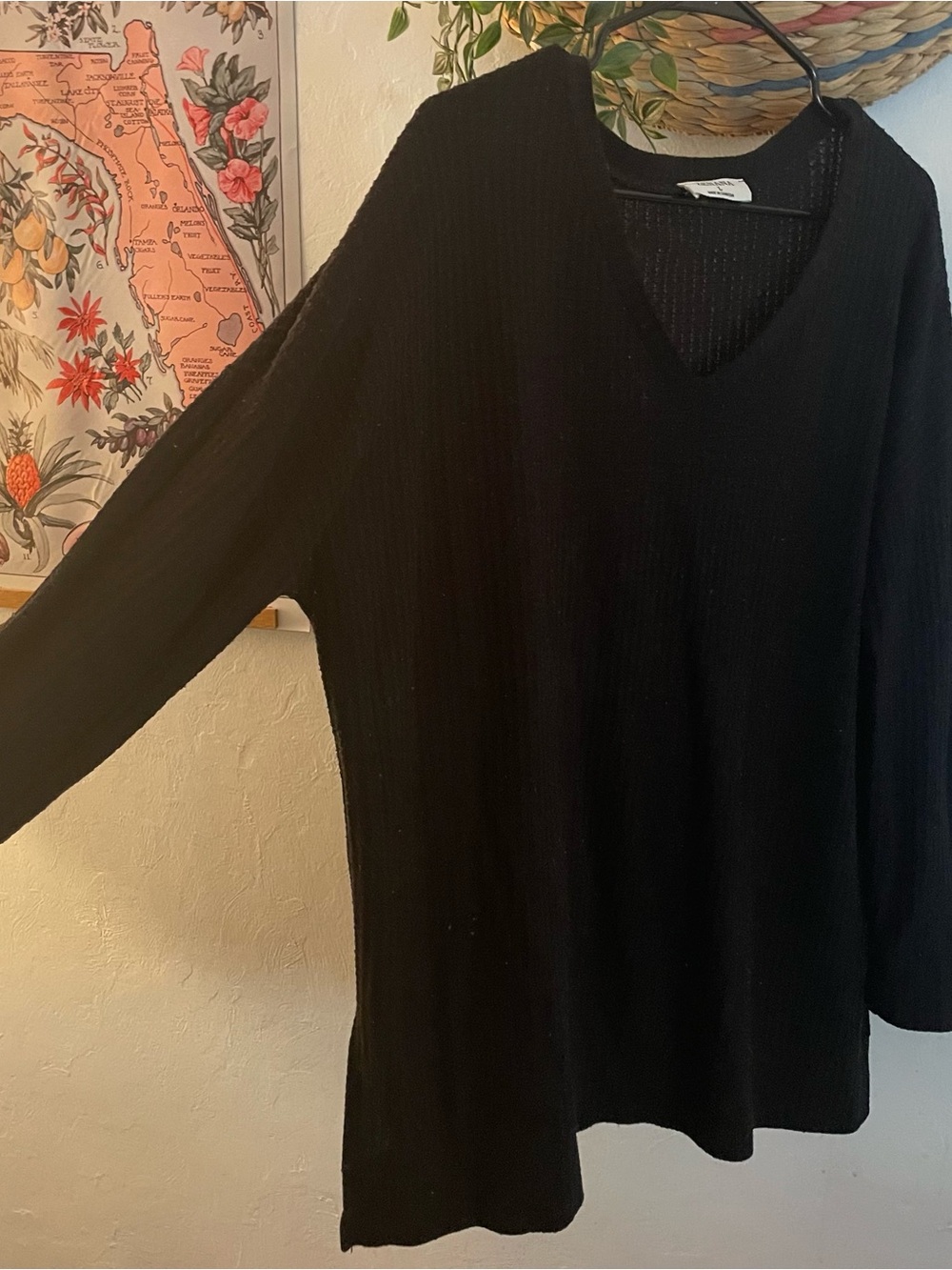 Zenana Outfitters Black V-Neck Waffle Top